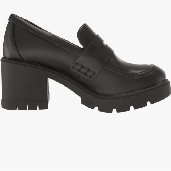 Esprit Women's Regina Loafer - Picture 2 of 8